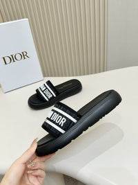 Dway Slides