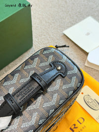 Muse Mini Vanity Case