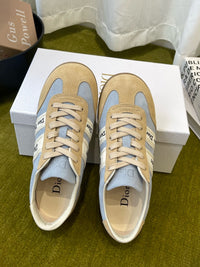 26S Ribbon Sneakers