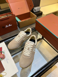 Fast Walk Sneakers