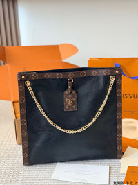 Nova Tote