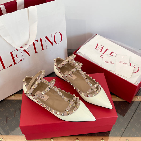 Garavani Rockstud Ballet Flats