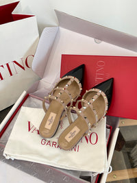 Garavani Rockstud Flat Mules