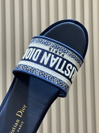 Dway Slides