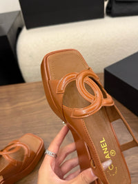 26S Platform Sandals