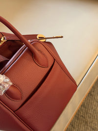 Lindy 26 Clemence Leather