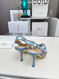 26S Slingback Pumps