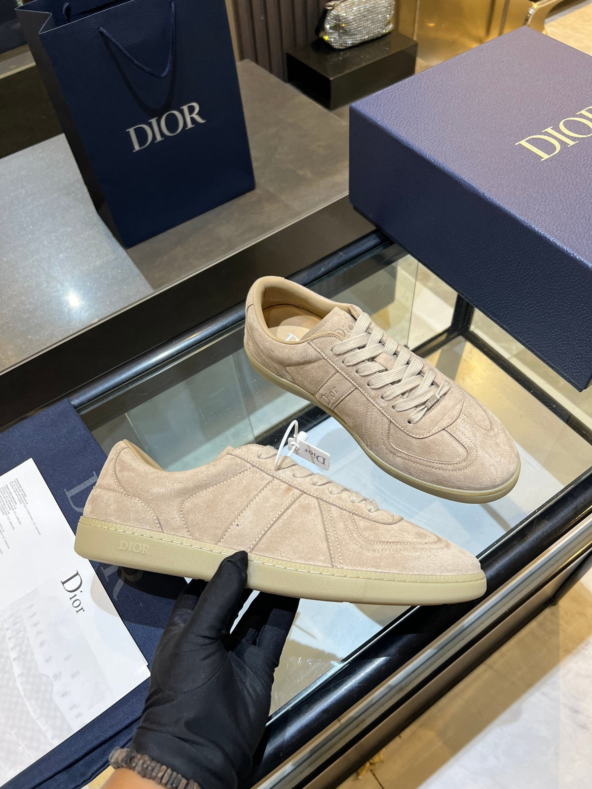 B01 Matchpoint Sneakers