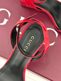 Donna Wedge Sandals