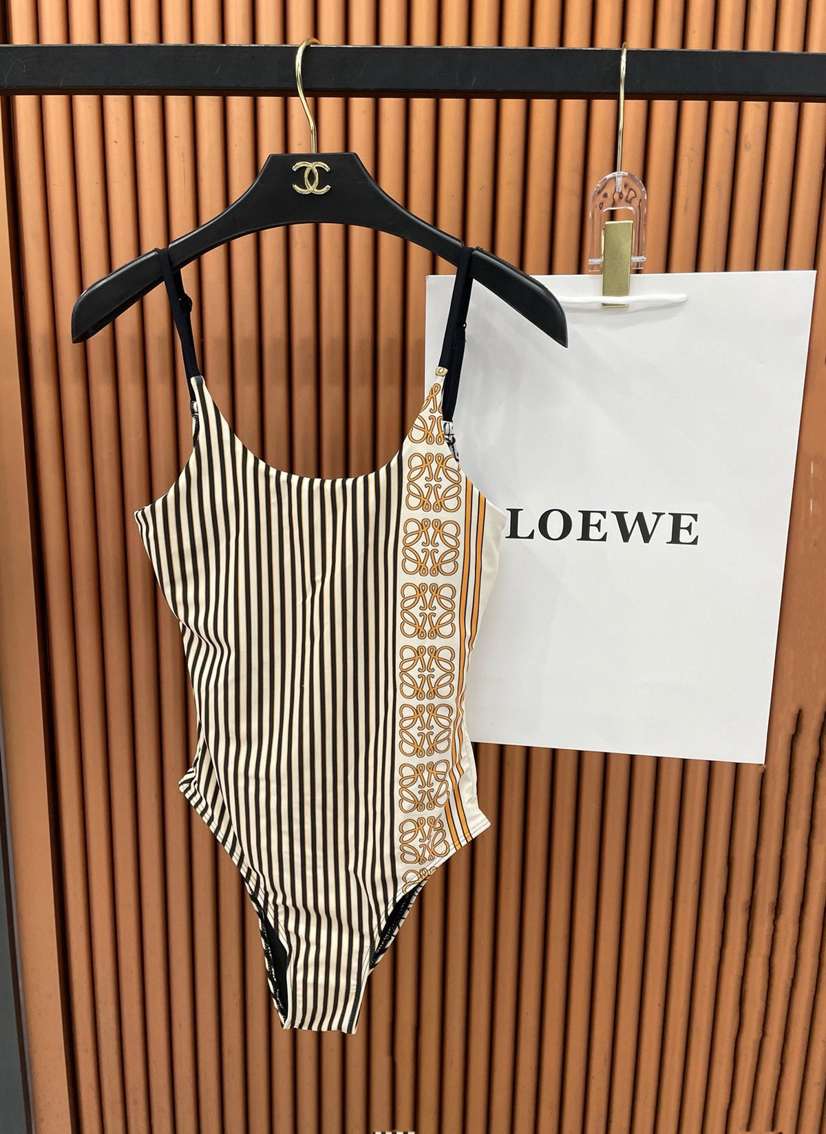 Logo One Piece Set