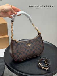 Teri Shoulder Bag