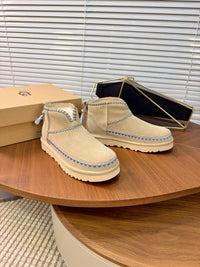 Classic Ultra Mini Biarritz Boots