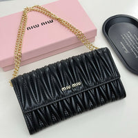 Matelassé Leather Wallet