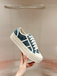 Low Top Sneakers