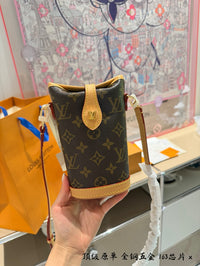 Fold Me Pouch