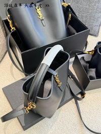 Le 37 Bucket Bag