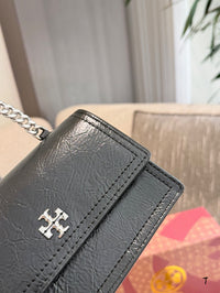Kira Shoulder Bag