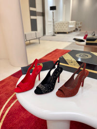 Degrachick Suede Sandals