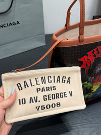 Select Medium Tote Bag