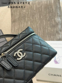 25C Top Handle Vanity Case