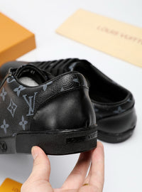 Low Top Sneakers