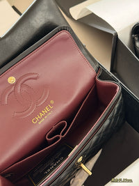 Classic Flap Bag Lambskin