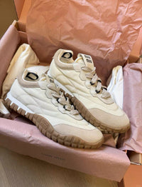 Gymnasium Sneakers