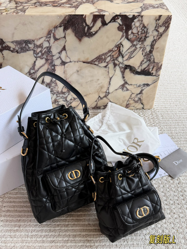 Caro Bucket Bag