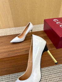 Bombshell Pumps
