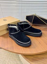 Classic Ultra Mini Biarritz Boots