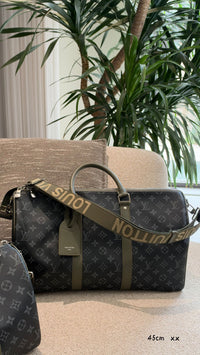 Keepall Bandoulière Bag