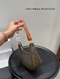 Ava Shoulder Bag