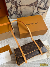 Marelle Shoulder Bag
