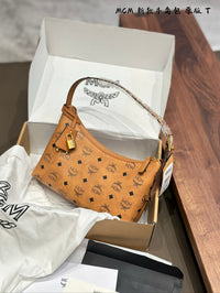 Aren Visetos Shoulder Bag