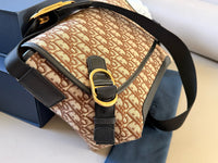 Jett Messenger Bag
