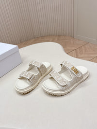 Dioract Sandals