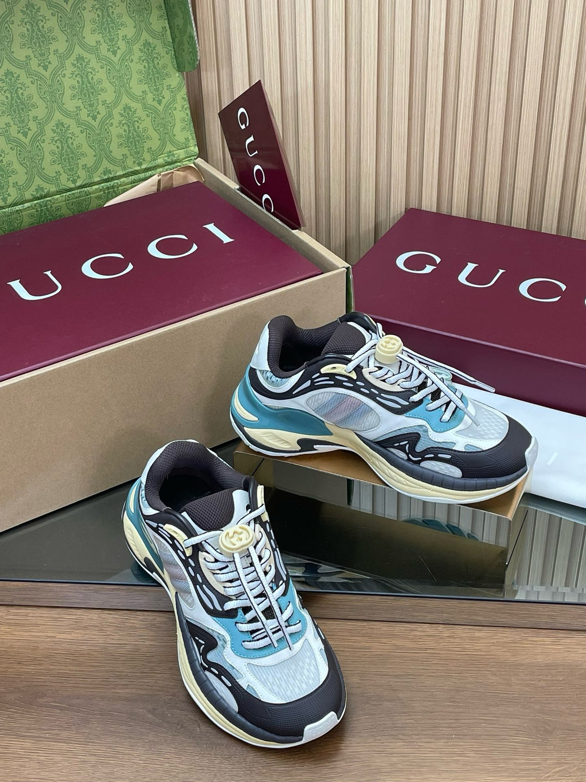 Rhyton Chunky Sneakers