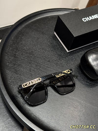 5559 Rectangle Logo Sunglasses