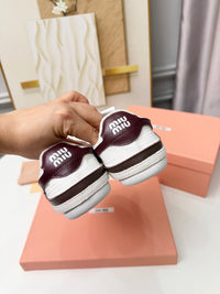 Gymnasium Sneakers