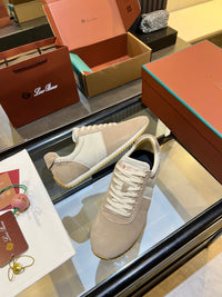 Fast Walk Sneakers