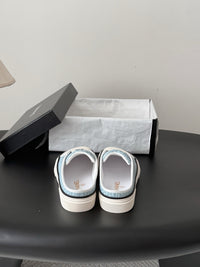 26C Trainers
