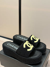 26K Platform Slides