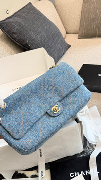 26S Maxi Flap Bag