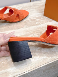 Isola Mules