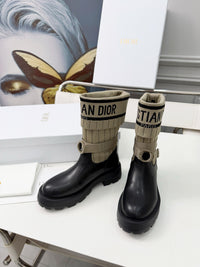 D-Major Boots