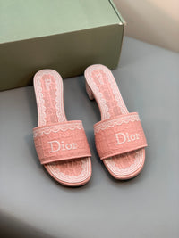 Dway Slides