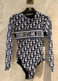 Logo One Piece Set