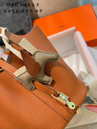 Picotin Lock 18 Clemence Leather