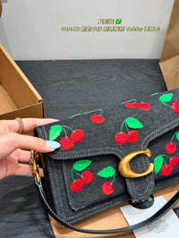 Tabby 26 Shoulder Bag