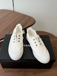 26S Slip-on Sneakers